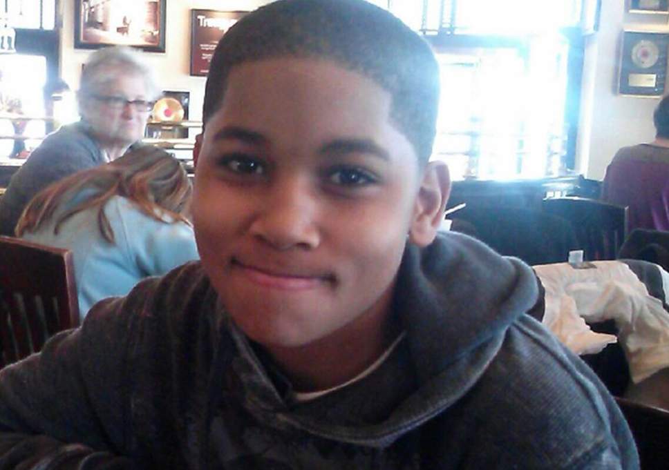 Police Officer who Gunned Down Tamir Rice is Back in Uniform