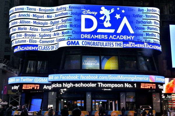 Disney Dreamers Academy Class of 2023 announcement 1