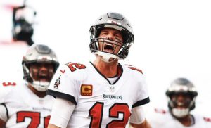 In a win and in scenario against division rival Carolina Panthers, Tom Brady exploded to throw 432 yards and three touchdowns