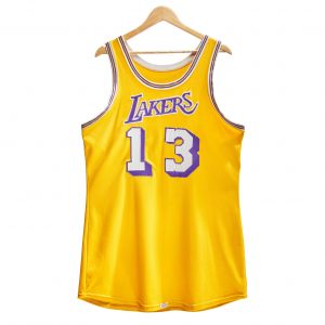 Wilt Chamberlain's 1972 NBA Finals Jersey Expected to Sell for $4M at Auction