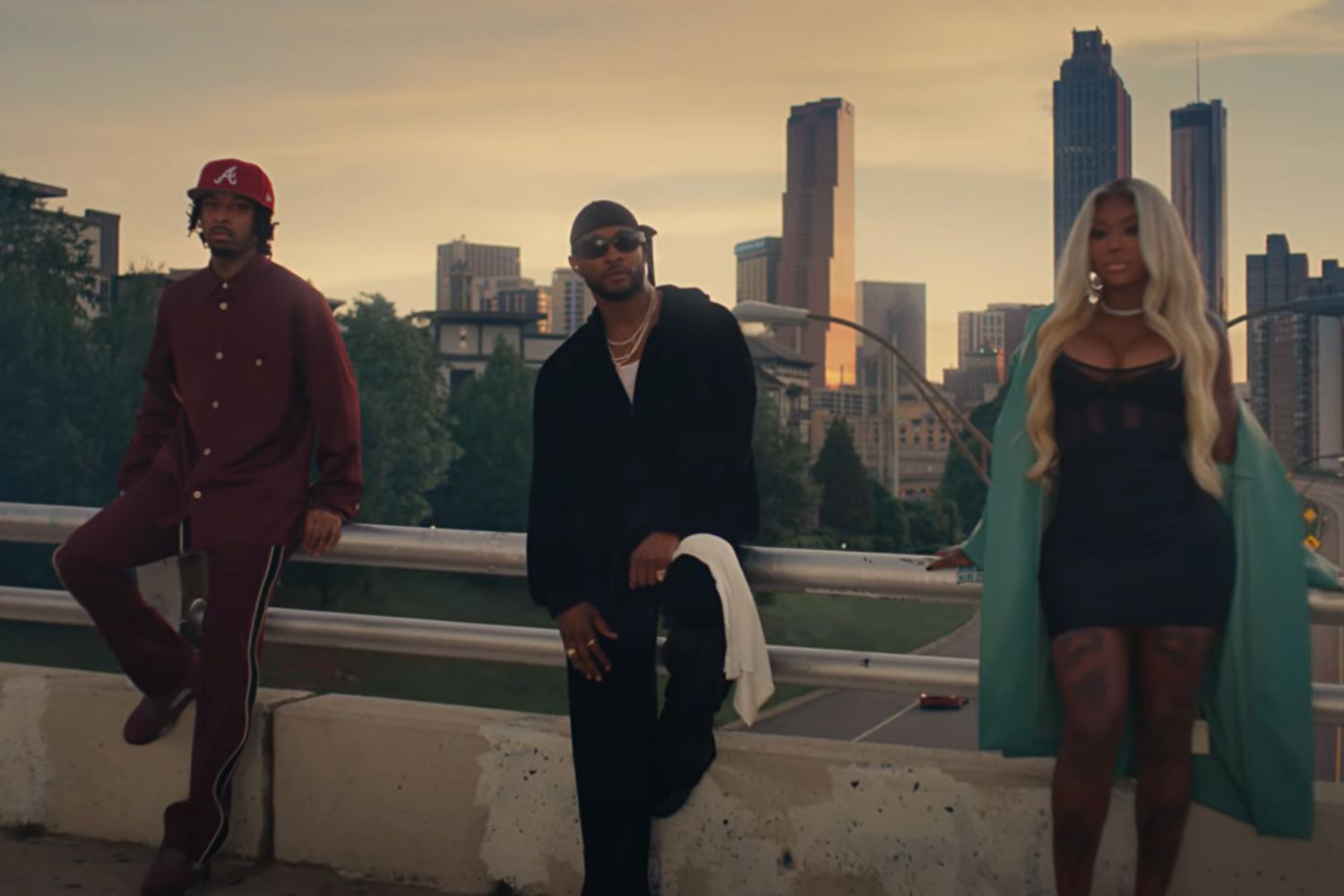 Usher Returns to Top 10 of Hot R&B/Hip-Hop Songs Chart