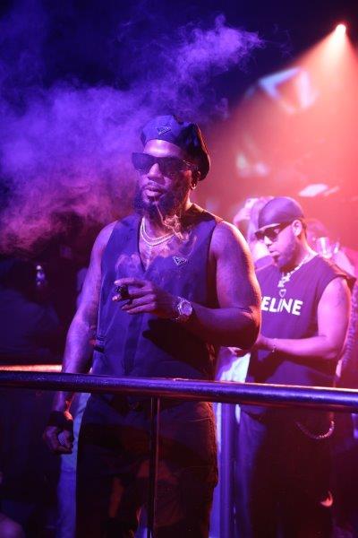 Jeezy performing76