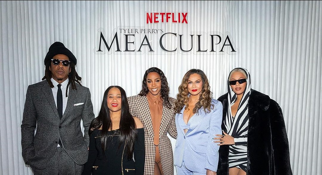 Beyoncé Celebrates Kelly Rowland's Performance in 'Mea Culpa'
