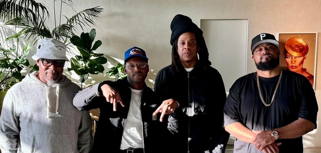 ScHoolboy Q Meets with JAY-Z to Play 'Blue Lips' Album