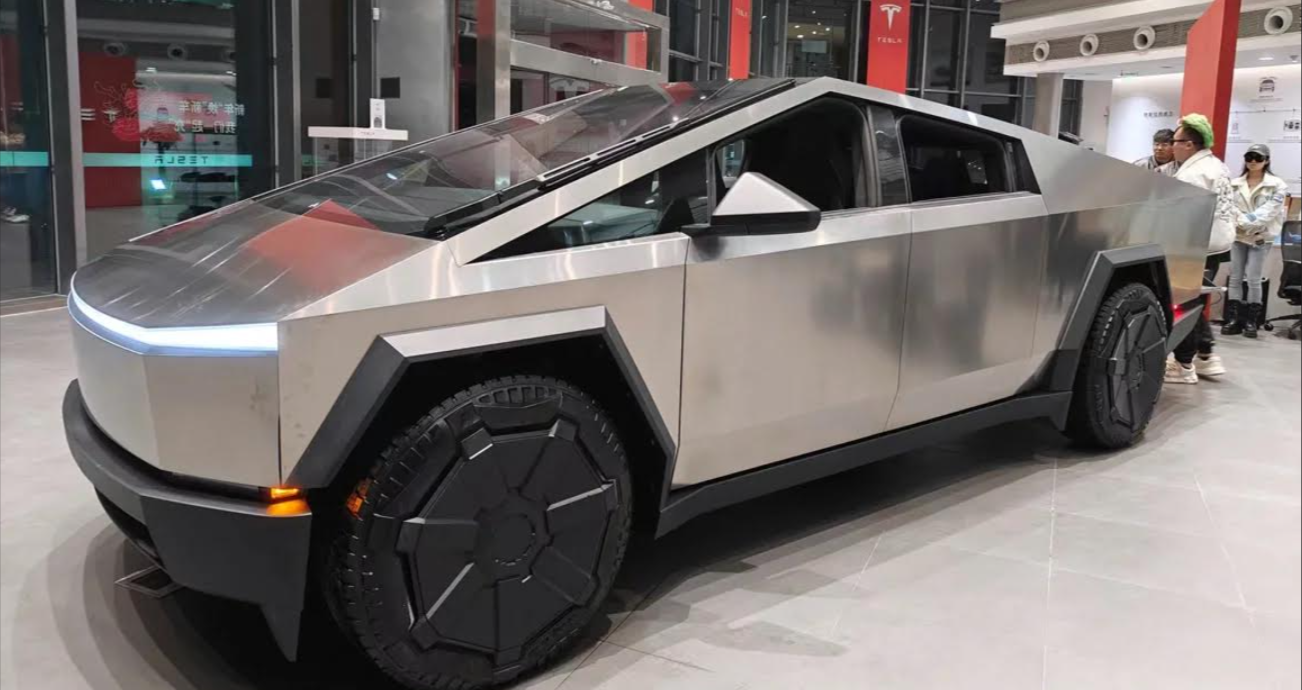 Tesla Recalls New Cybertruck Due To Scary Accelerator Problem