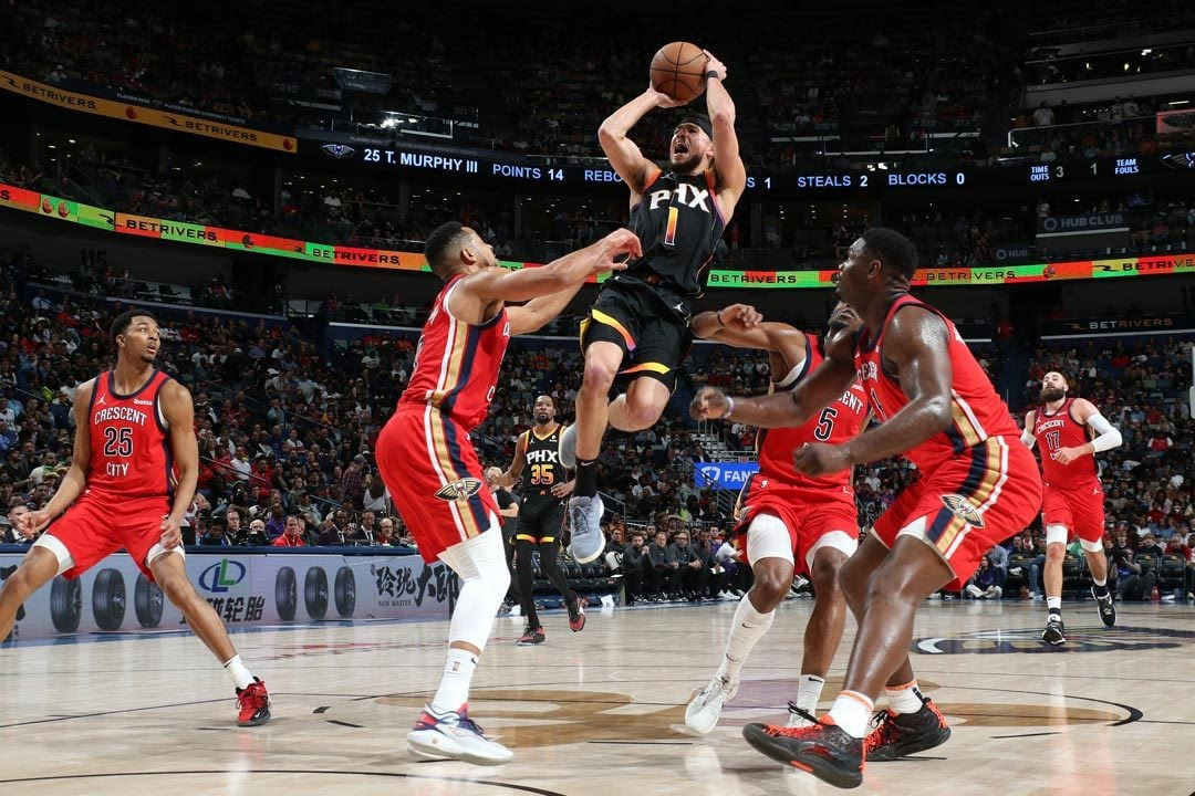 Devin Booker Drops 50 for Third Straight Time Against Pelicans