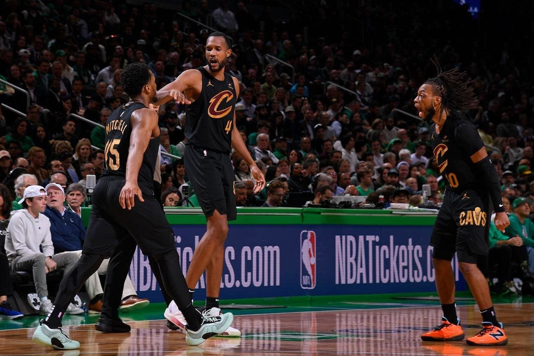 Cavs Blowout Celtics, Tie Series 1-1