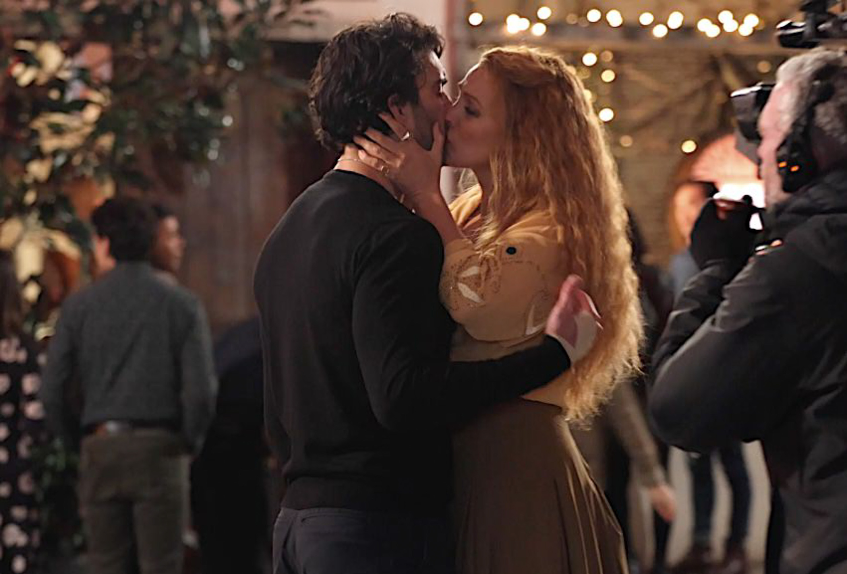 Blake Lively vs Justin Baldoni version of it ends with us