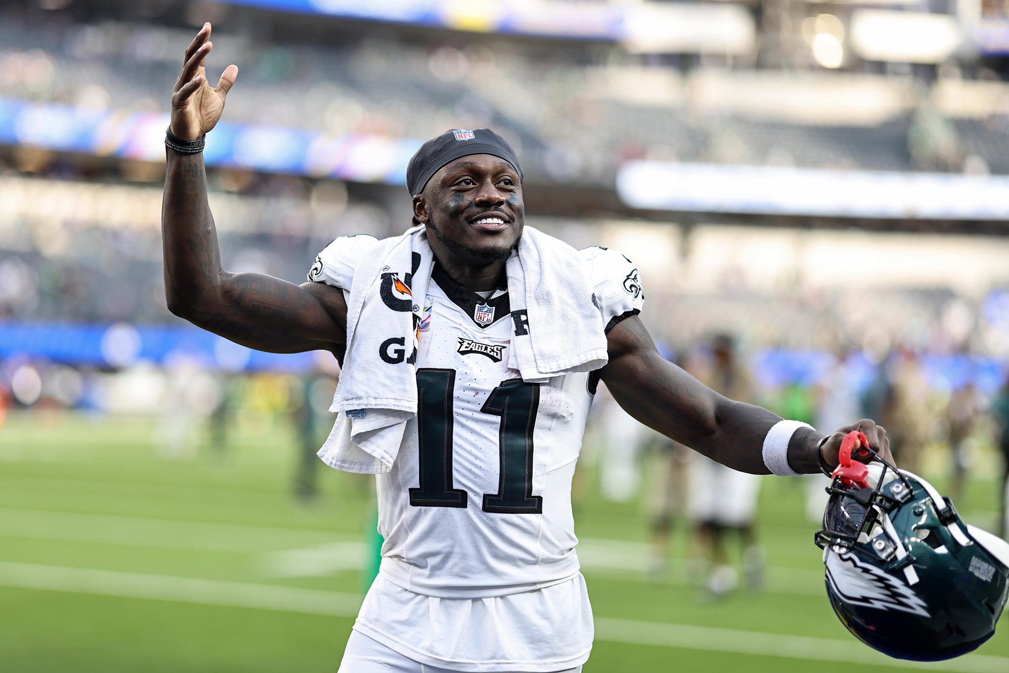Eagles Star A J Brown Was Really Reading a Book During Playoff Game