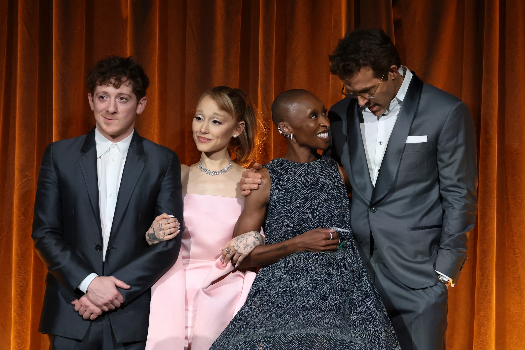 Ariana Grande Cozies Up to Boyfriend Ethan Slater as 'Wicked' Wins Award
