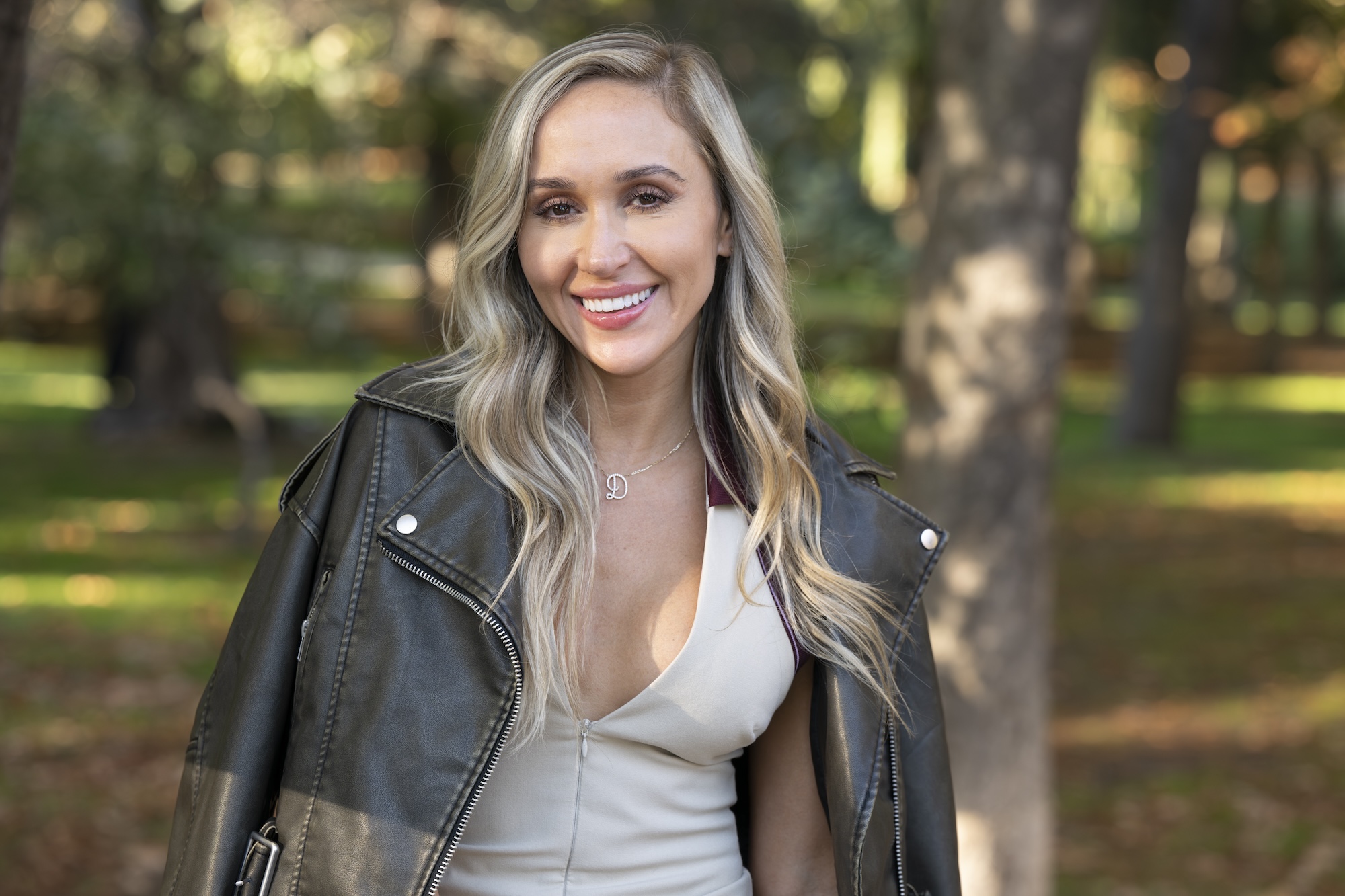 The Bachelor Season 29 Contestant Dina Lupancu s Family Guide