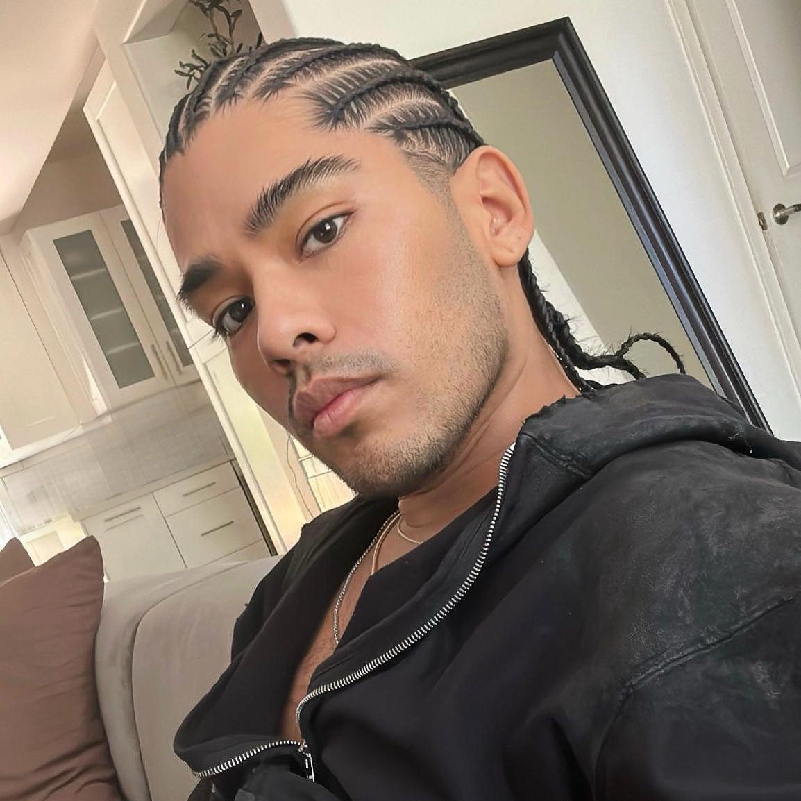 Jennifer Lopez Worked With Hairstylist Jesus Guerrero Days Before His Death 250