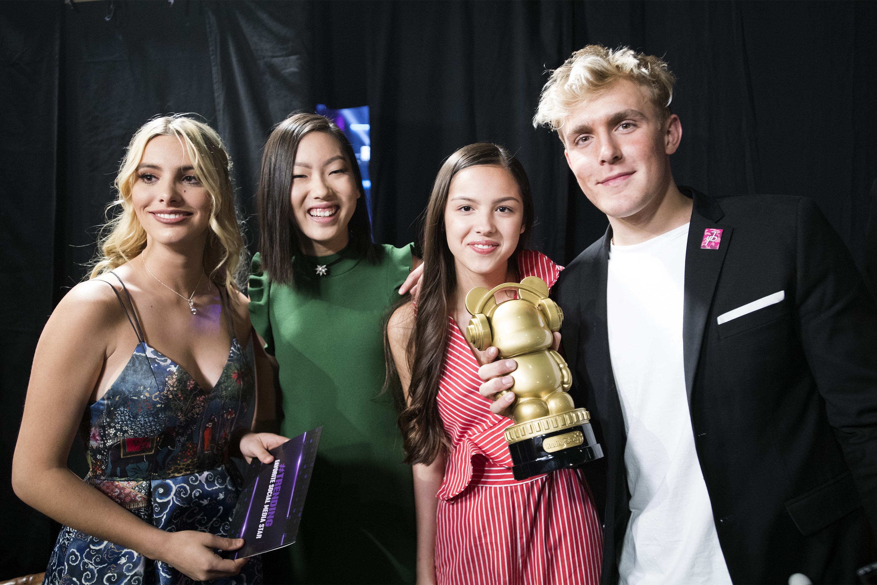 GettyImages-674949170-Jake-Olivia.jpg